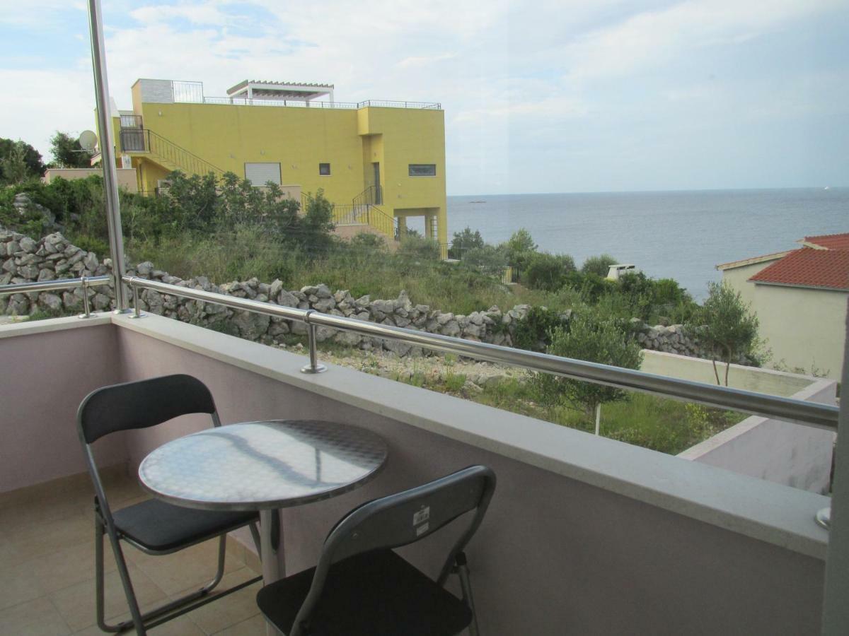 Sunny Apartman Pajdek Sevid Exterior photo