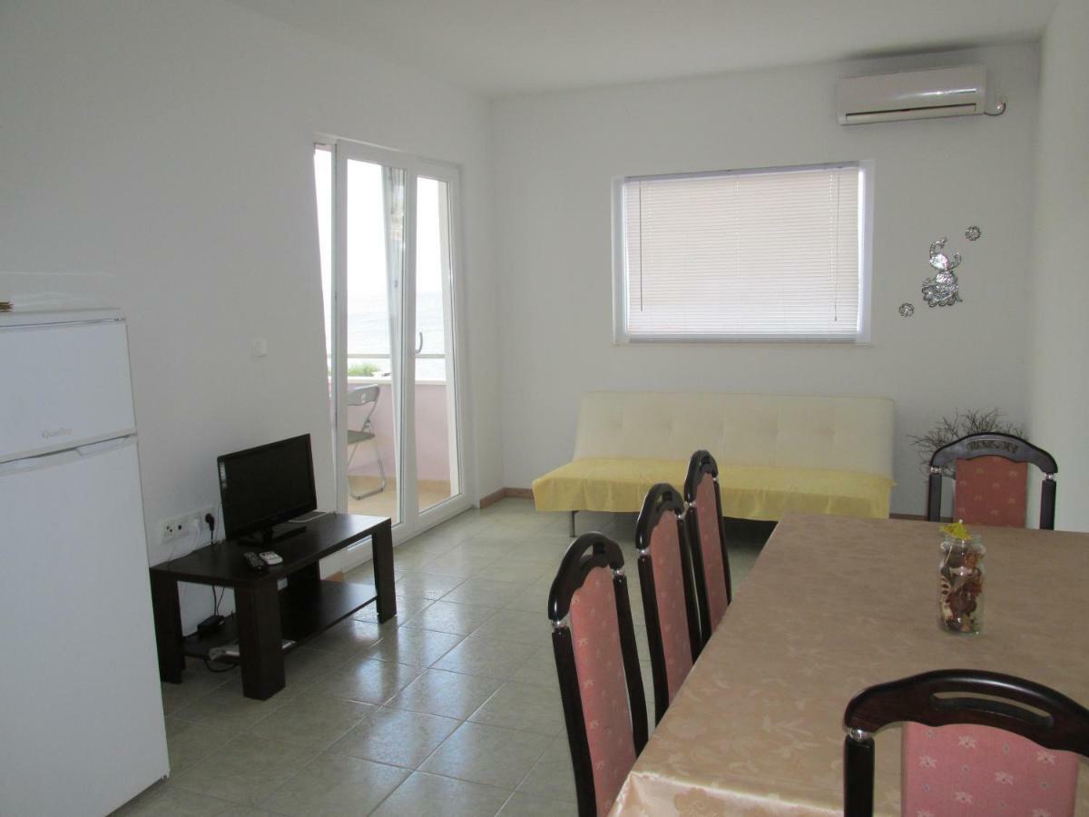 Sunny Apartman Pajdek Sevid Exterior photo